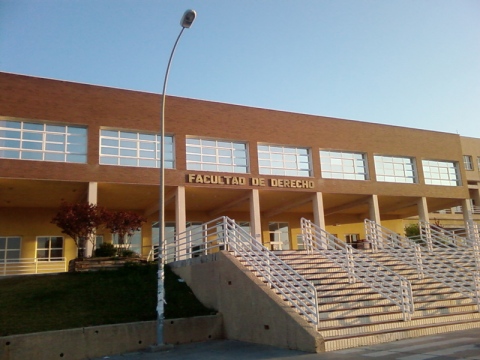 Facultad de Derecho